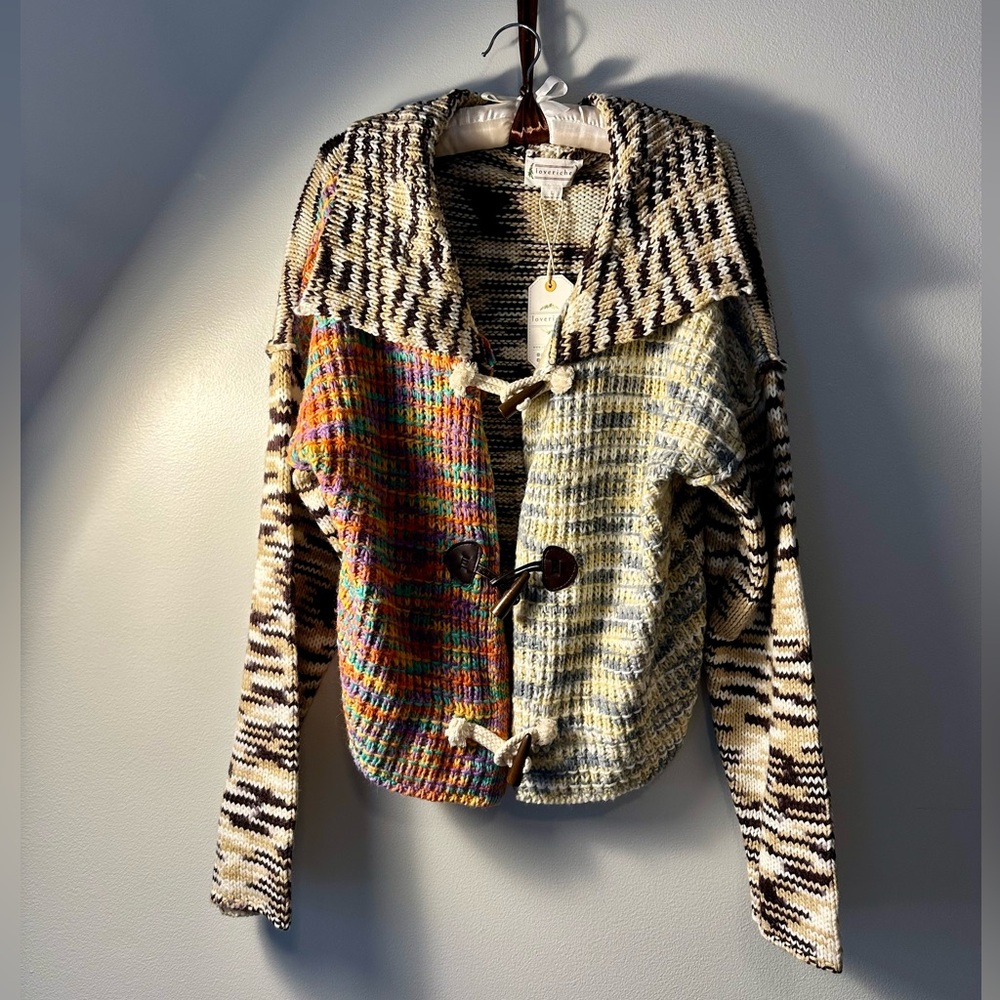 Giftable! NWT Loveriche Colorful Fall Cardigan with Toggle Closure